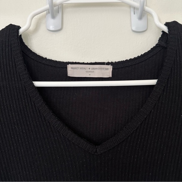 Urban Outfitters Black Ribbed Long Sleeve - Picture 4 of 10